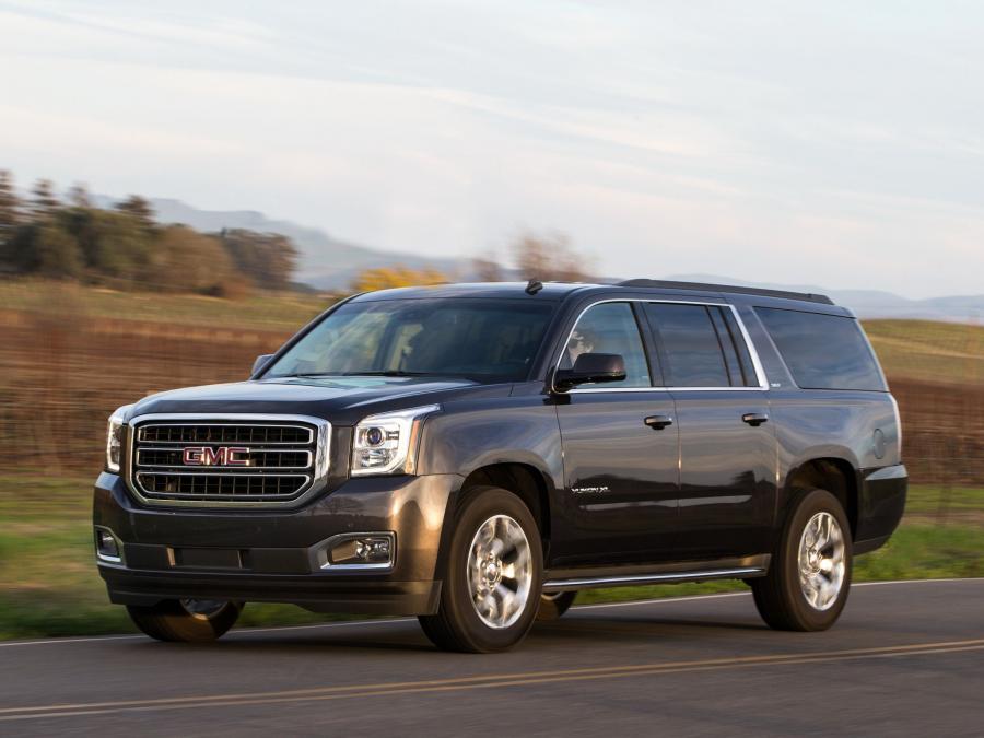  GMC Yukon XL 2015 года  (фото 7 из 20)
